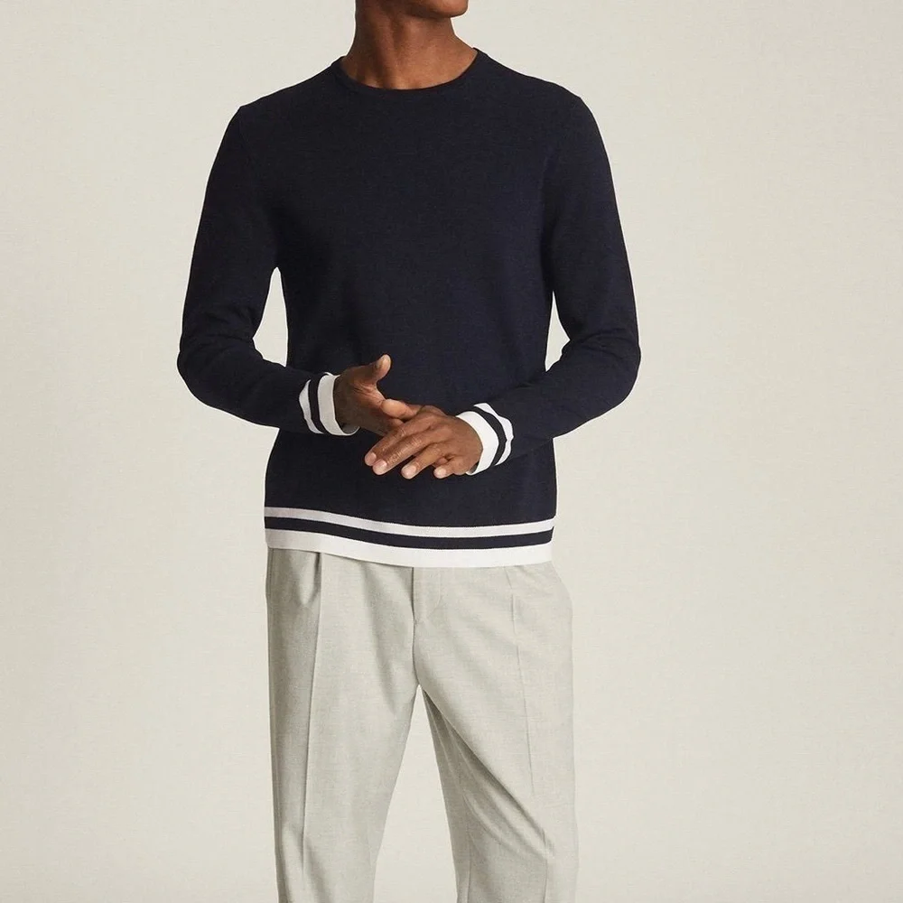 Reiss Handsome Tipped Crew Neck Sweater in Navy & White - Size Small